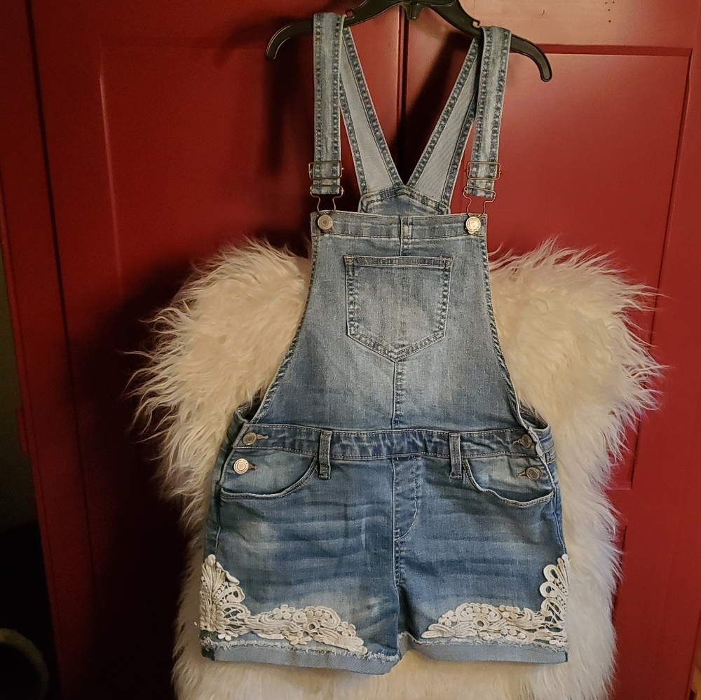 SO girls denim shorts overalls